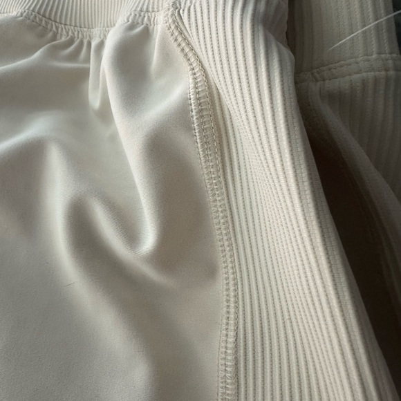 Old Navy Tan Straight-Leg Casual Pants - Picture 4 of 9